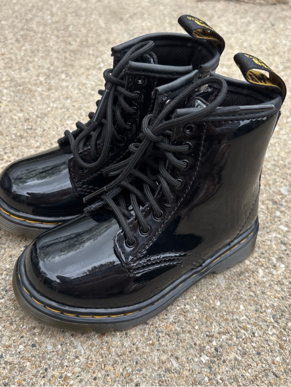 Dr. Martens Kids Black Patent Leather Lace-Up Boots